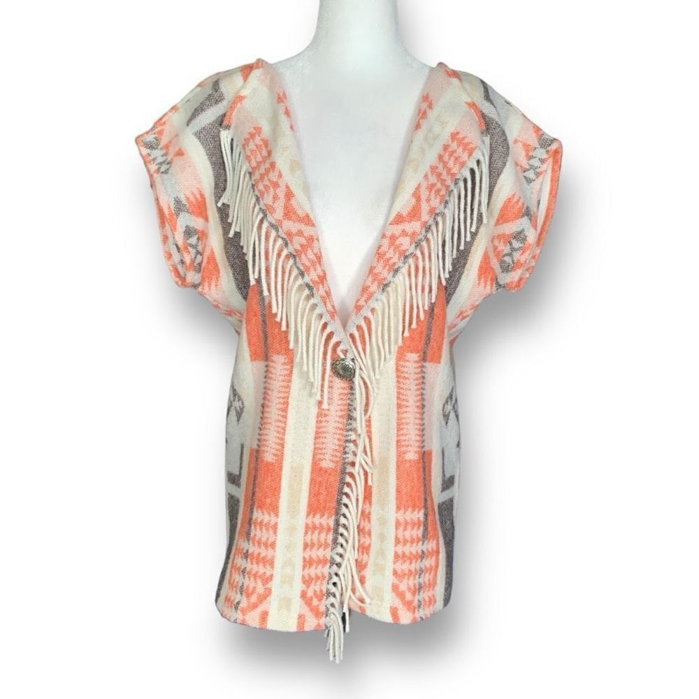 Fringed Open-Front Short-Sleeve Sweater Cardigan in Coral & Cream